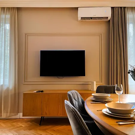 Premium For 6 Guests Center With 2 Bedrooms And Living Cracovia