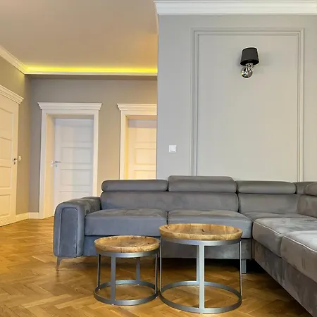Premium For 6 Guests Center With 2 Bedrooms And Living Cracovia