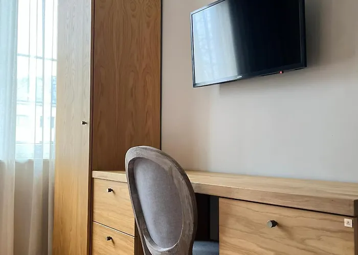 Premium For 6 Guests Center With 2 Bedrooms And Living *