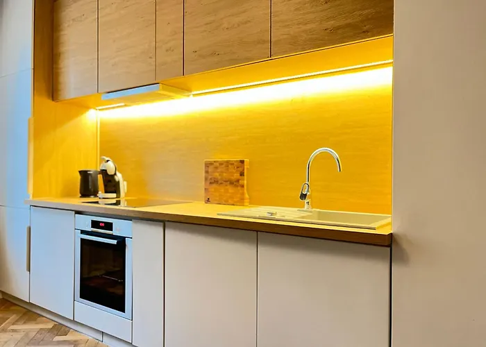 Premium For 6 Guests Center With 2 Bedrooms And Living Krakow