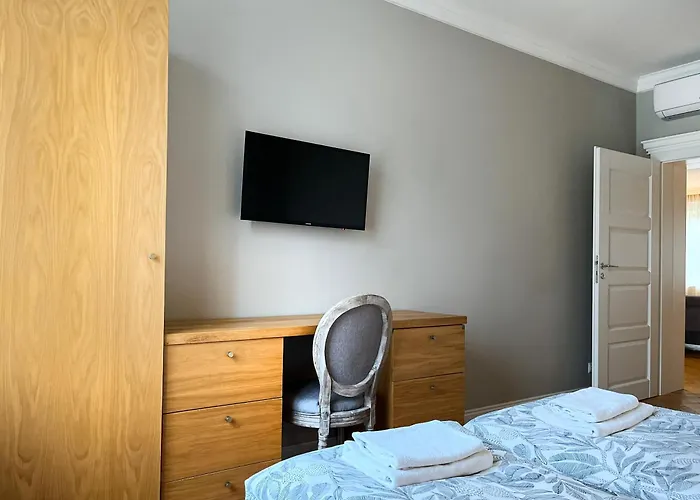 Premium For 6 Guests Center With 2 Bedrooms And Living Apartment Krakow